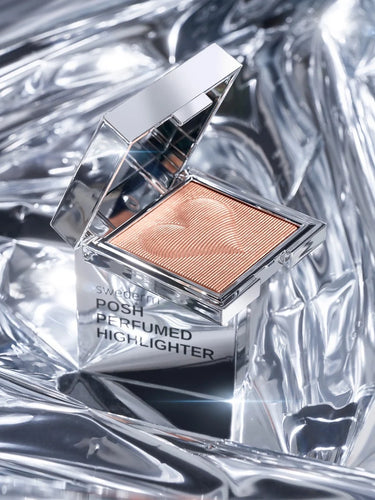 swederm Posh Perfumed Highlighter