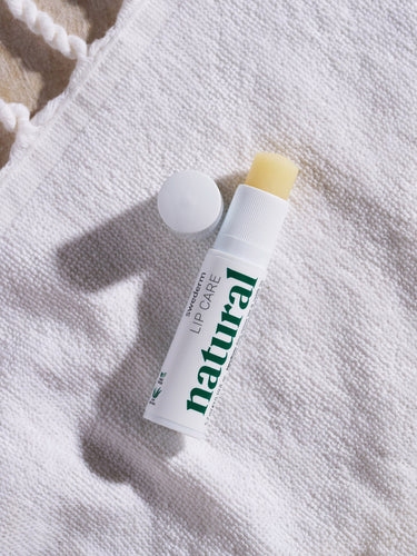 Lip Care nährender und schützender Lippenstift