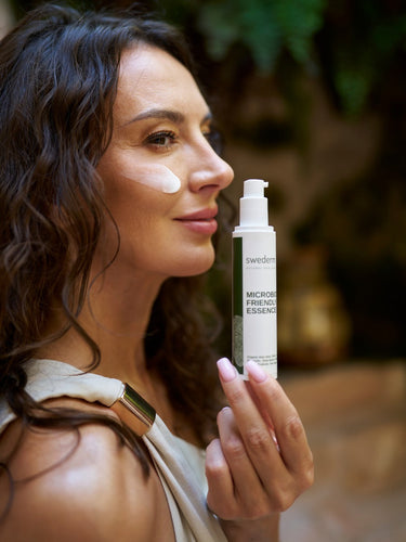 swederm Microbiota Friendly Essence Gesichtsessenz